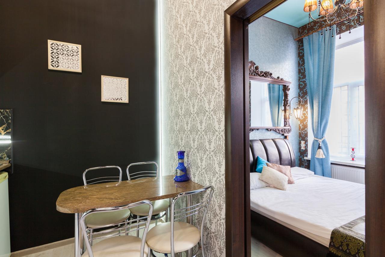Austrian Apartments Leopolli Near Railway Station Lvov Exteriér fotografie