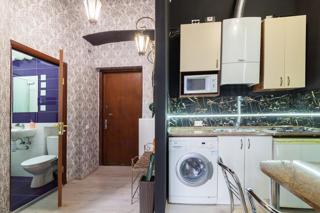 Austrian Apartments Leopolli Near Railway Station Lvov Exteriér fotografie
